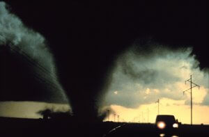 tornado-541911_640